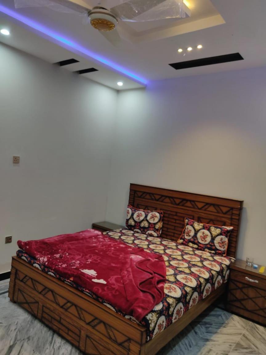 Lavish Residency Guest House Fasial Town Rawalpindi Exterior foto